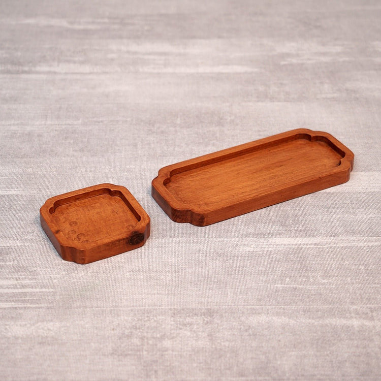 Light brown wooden tea tray set, square and rectangular, angled view